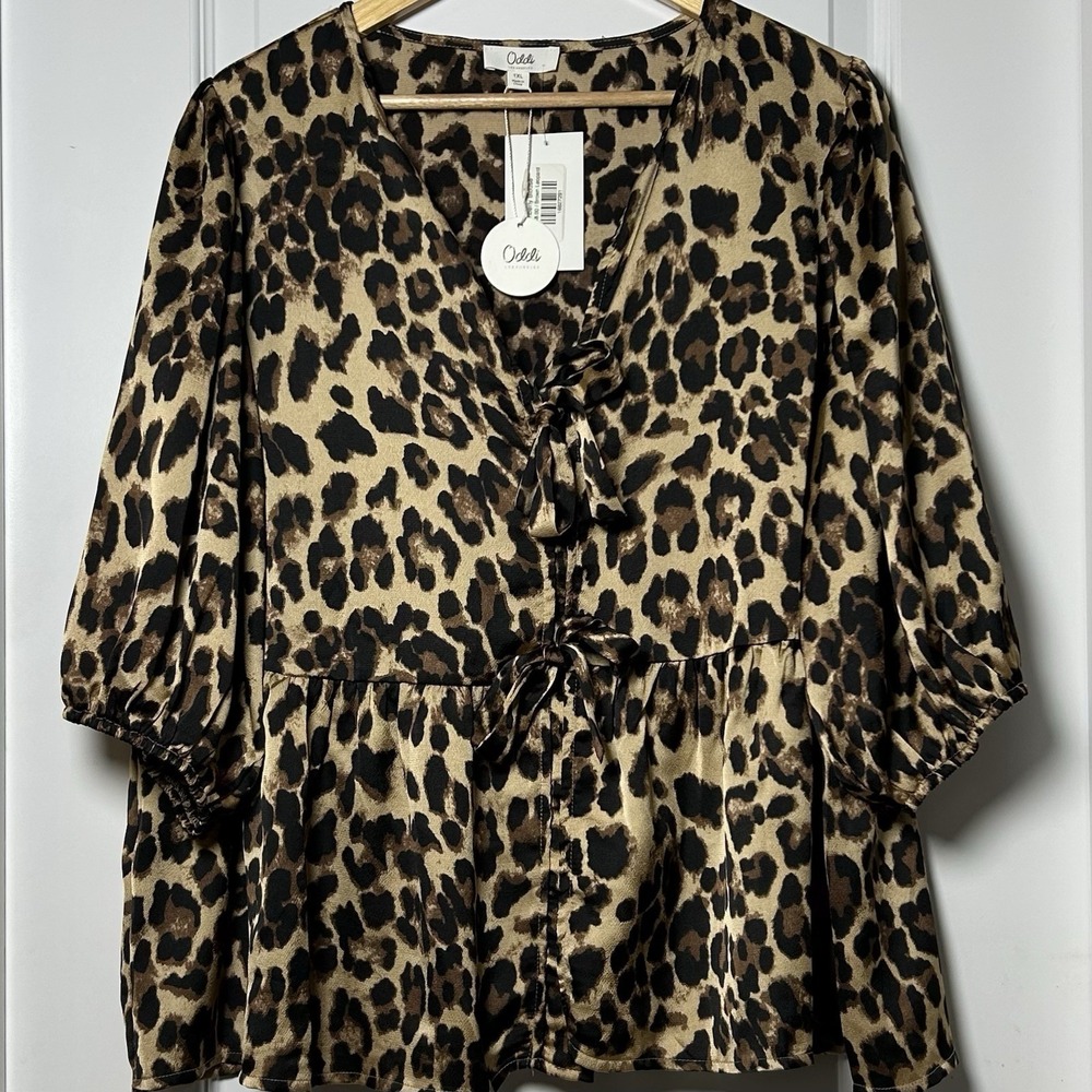 Oddi LA Kimberly‎ Satin Leopard Print Ruffle Tie Front Maximalist Peplum Blouse
